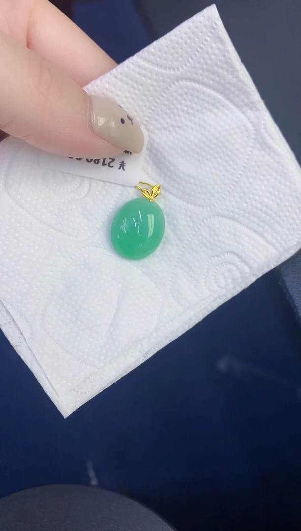 颈饰18K金镶嵌翡翠缅甸天然翡翠A货