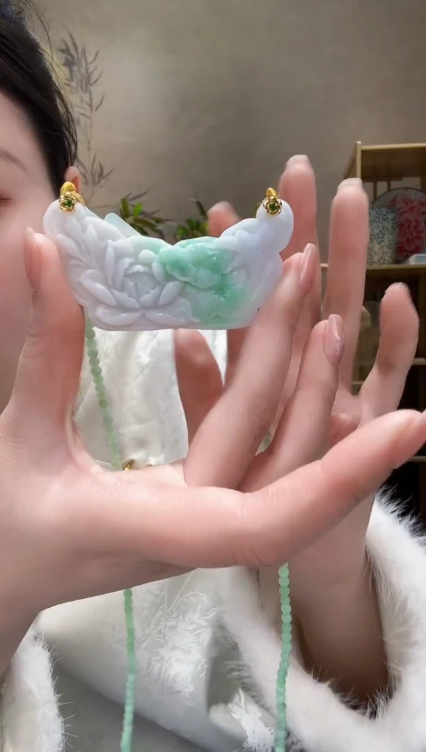 【闪购商品】翡翠颈饰未镶嵌吊坠