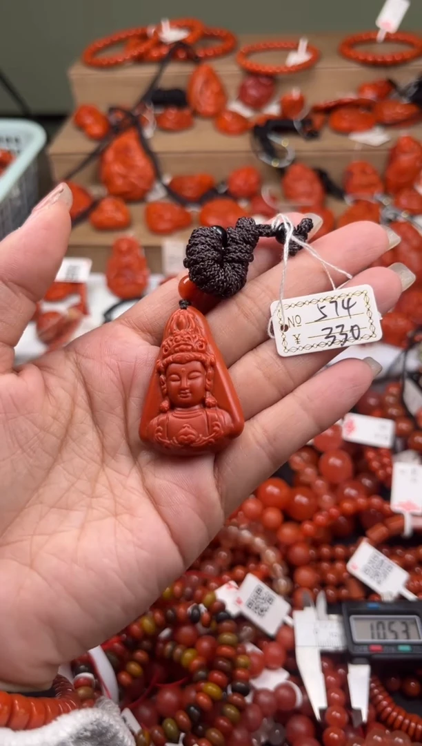 【闪购商品】南红玛瑙珠宝奇石未镶嵌574