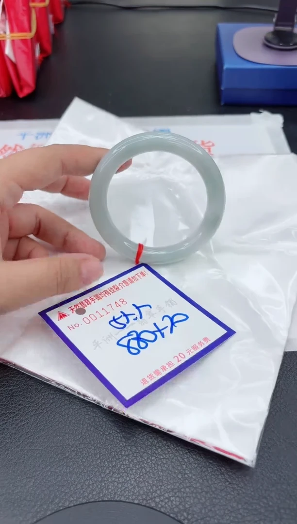 翡翠手镯未镶嵌11111111111