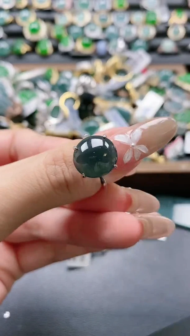 【闪购商品】翡翠戒指银S925镶嵌51511