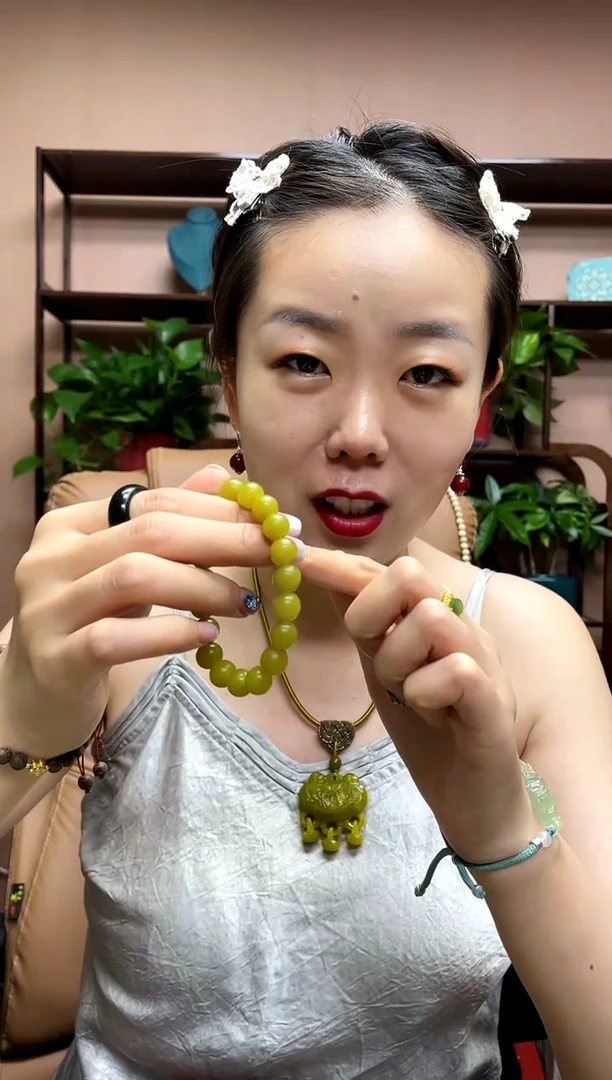 岫玉未镶嵌手串多样性发货发其中之一