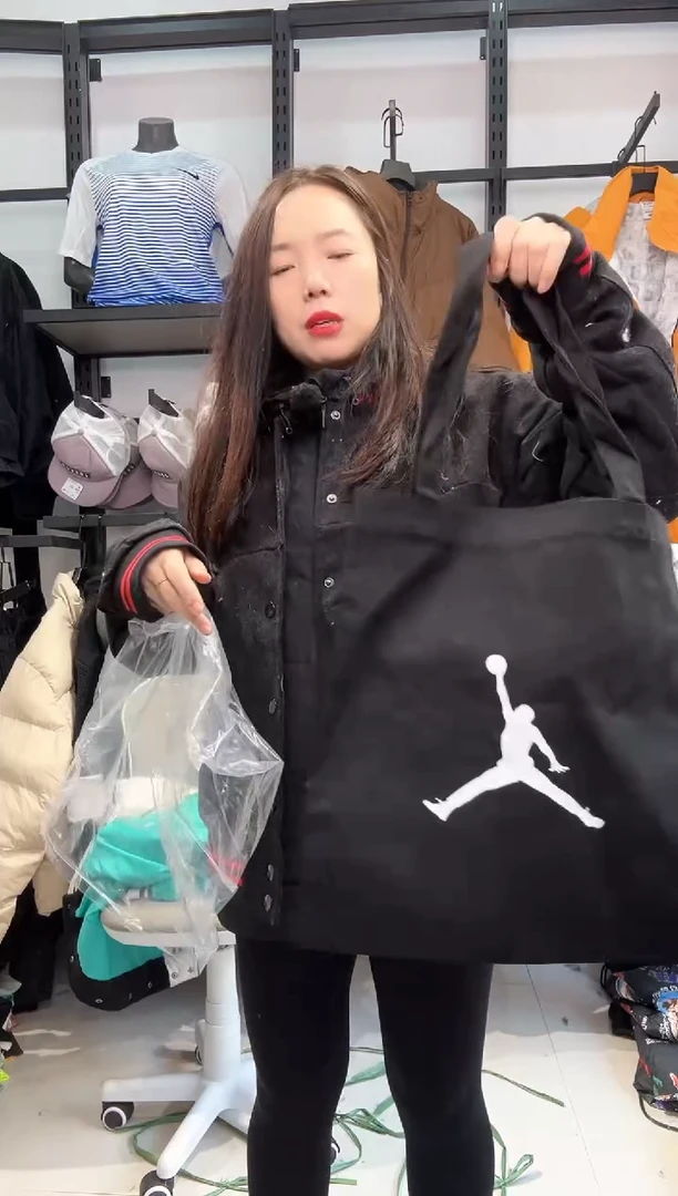 2306编码  瑕疵直播间过款为准 尺码 包