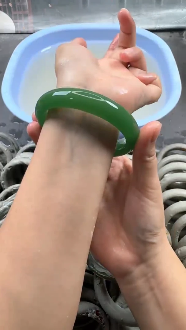 石英质玉手镯未镶嵌4 6465