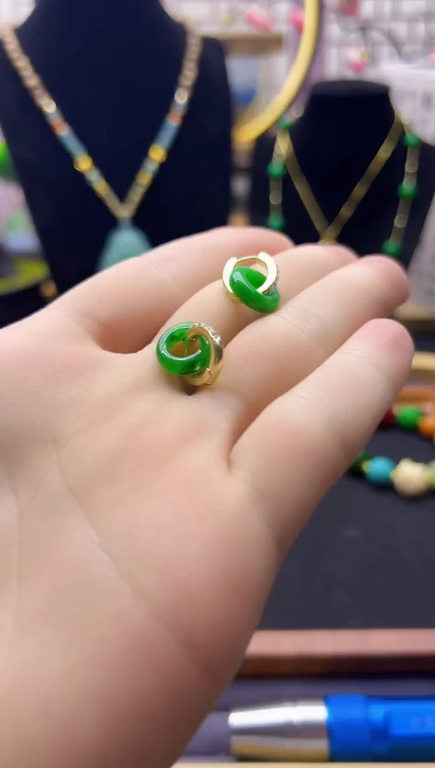 【闪购商品】翡翠耳饰14K金镶嵌E201