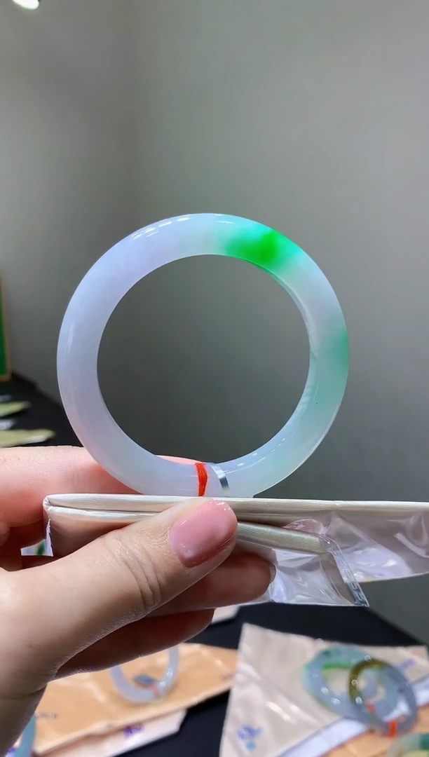 未镶嵌手镯翡翠k111天然A货缅甸翡翠58.4总价10万定金2万