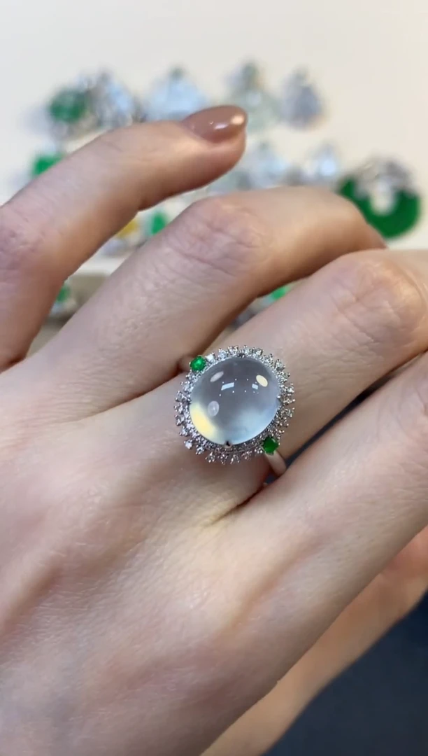 翡翠戒指18K金镶嵌蛋面戒指4500