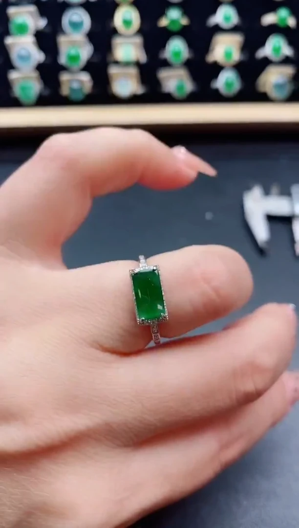 银S925镶嵌戒指翡翠1