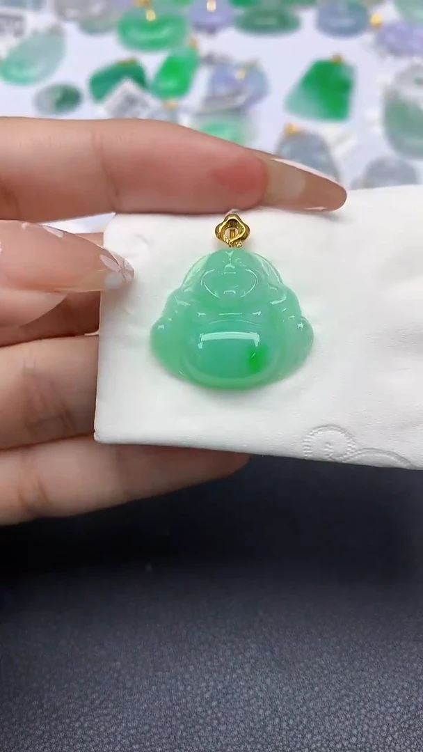 颈饰18K金镶嵌翡翠a货假一赔三支持复检百元上9元证书费自理