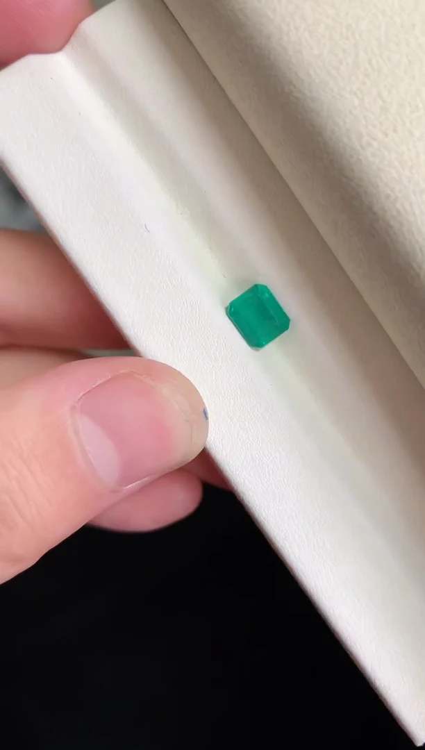 【闪购商品】祖母绿裸石未镶嵌裸石