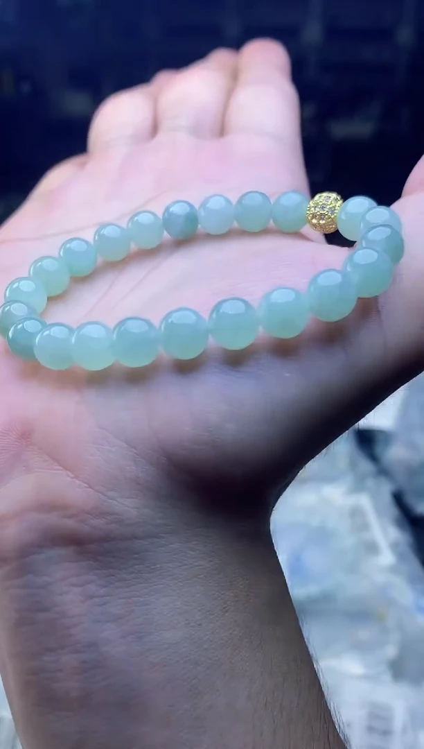 定制翡翠未镶嵌天然缅甸A货翡翠，多样性发货，拍一发一