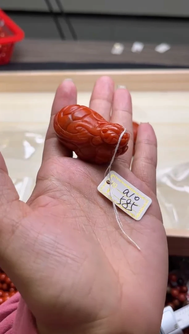 【闪购商品】南红玛瑙珠宝奇石合金a10