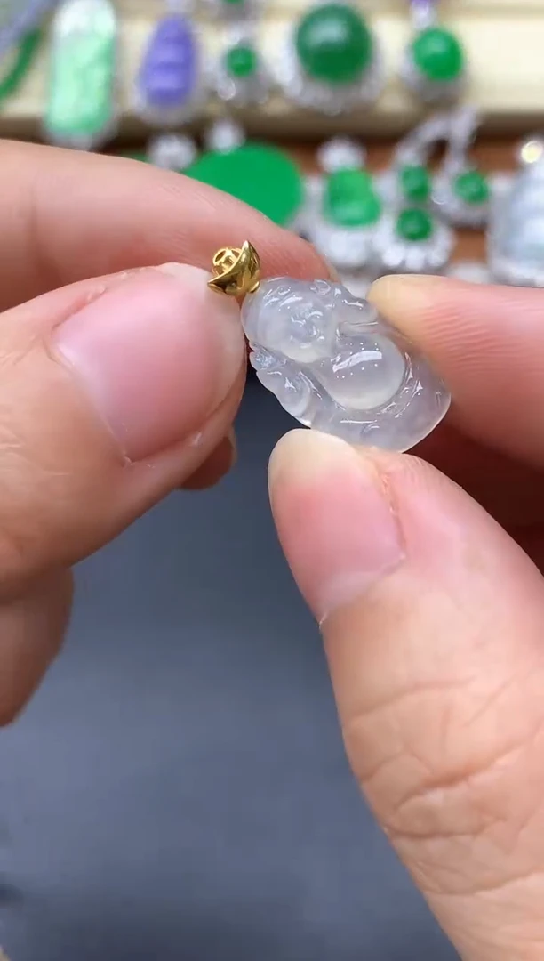 颈饰18K金镶嵌翡翠98-中国好珍宝