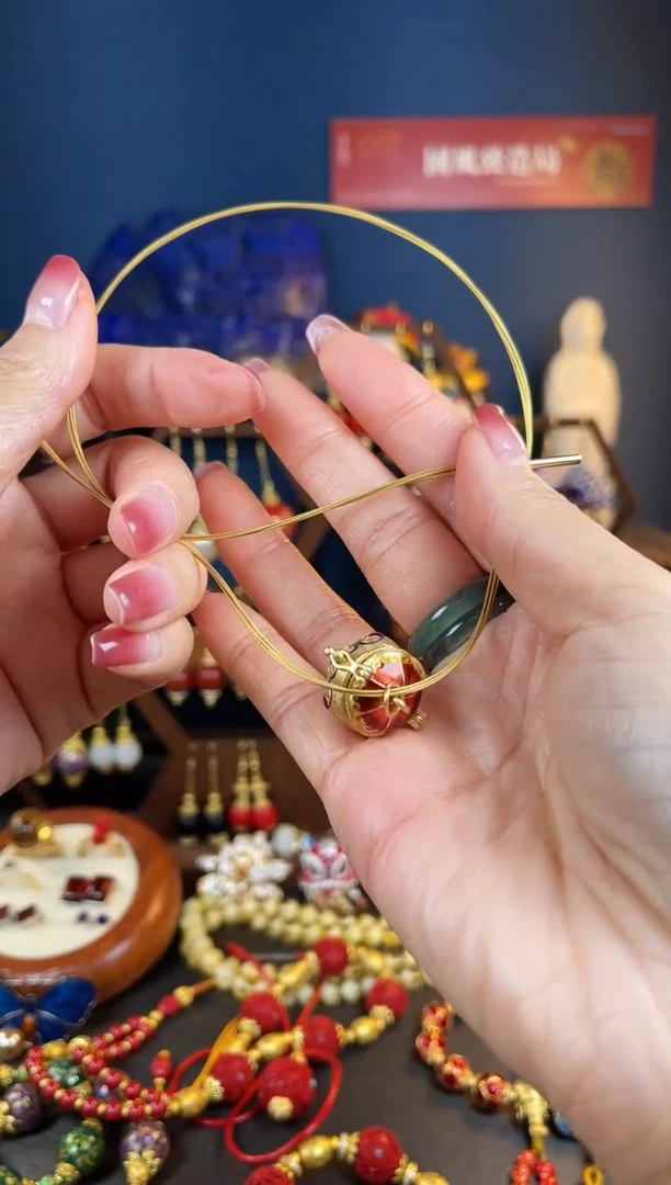 【闪购商品】柿柿如意珐琅吊坠