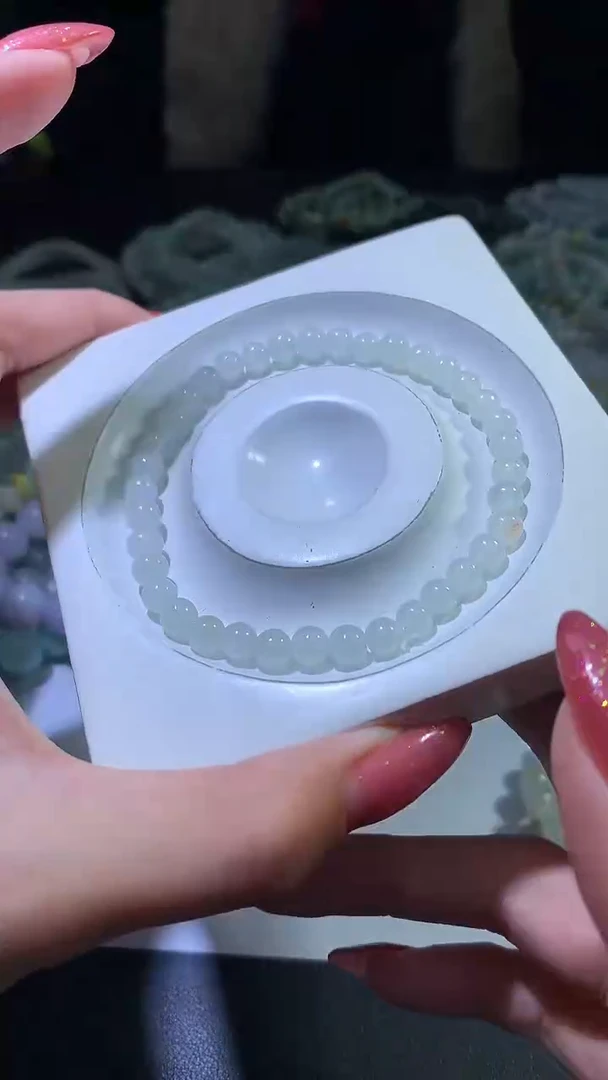 颈饰未镶嵌翡翠ZX018833