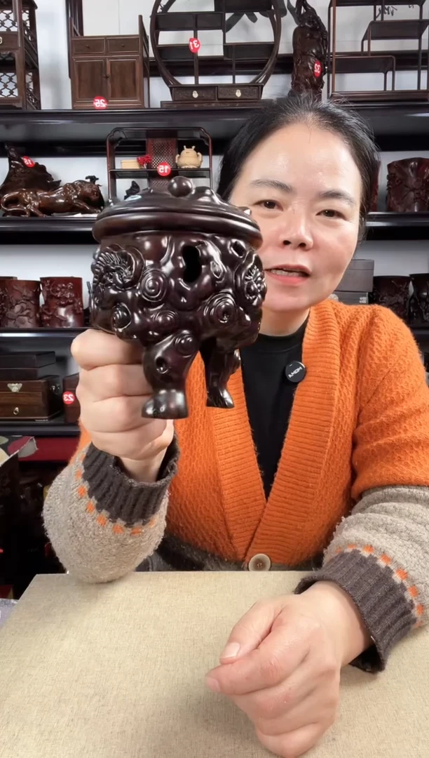 木老李红木工艺品823瑕疵