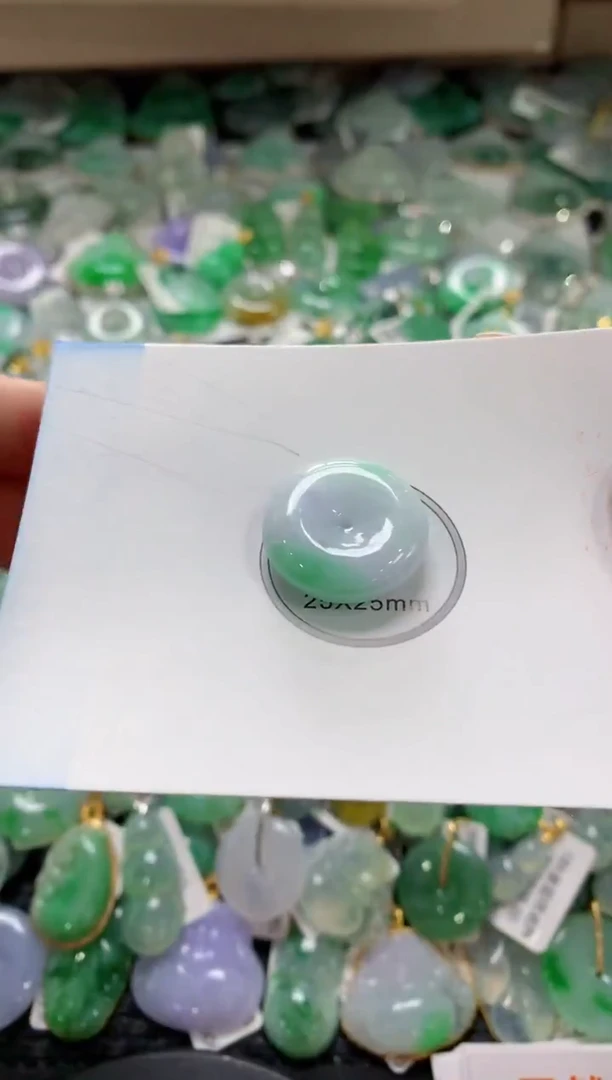 颈饰未镶嵌翡翠1111111111111111