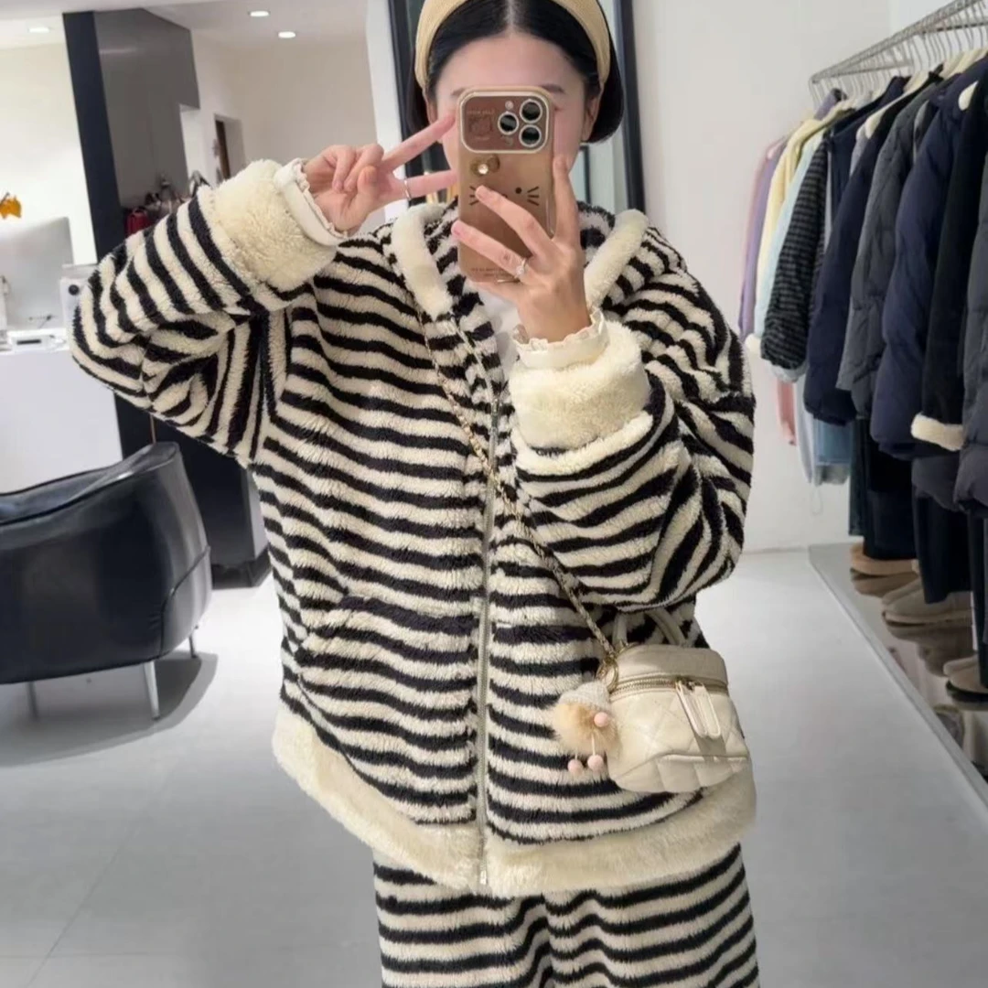 2025慵懒风韩版条纹睡衣女士加绒加厚连帽家居服套装新款简约