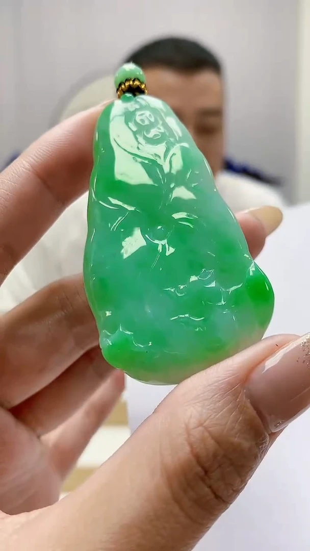未镶嵌定制翡翠4898MM-毛货挂件227