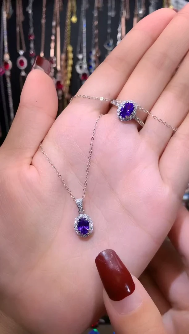 【闪购商品】水晶吊坠(赠链)银S925镶嵌银色