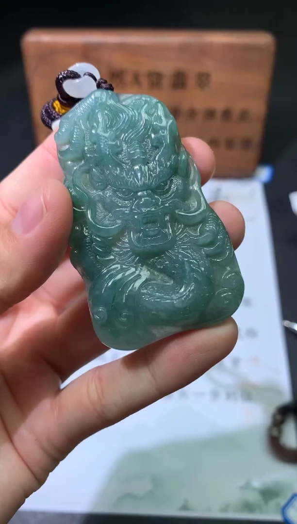 未镶嵌定制翡翠翡翠挂件 多样性发一件