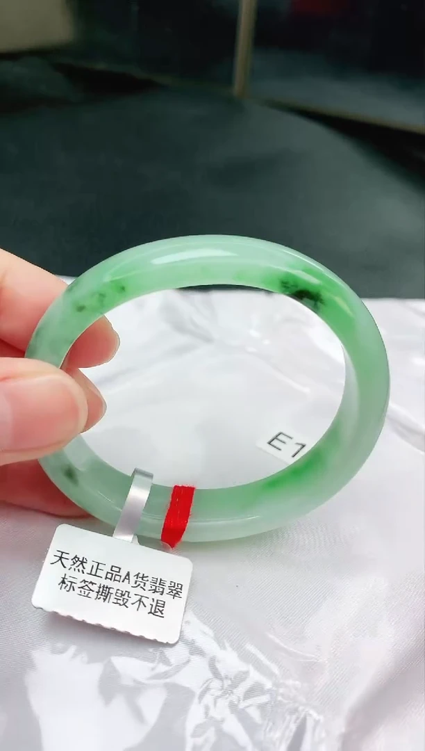 未镶嵌手镯翡翠缅甸天然A货翡翠手镯