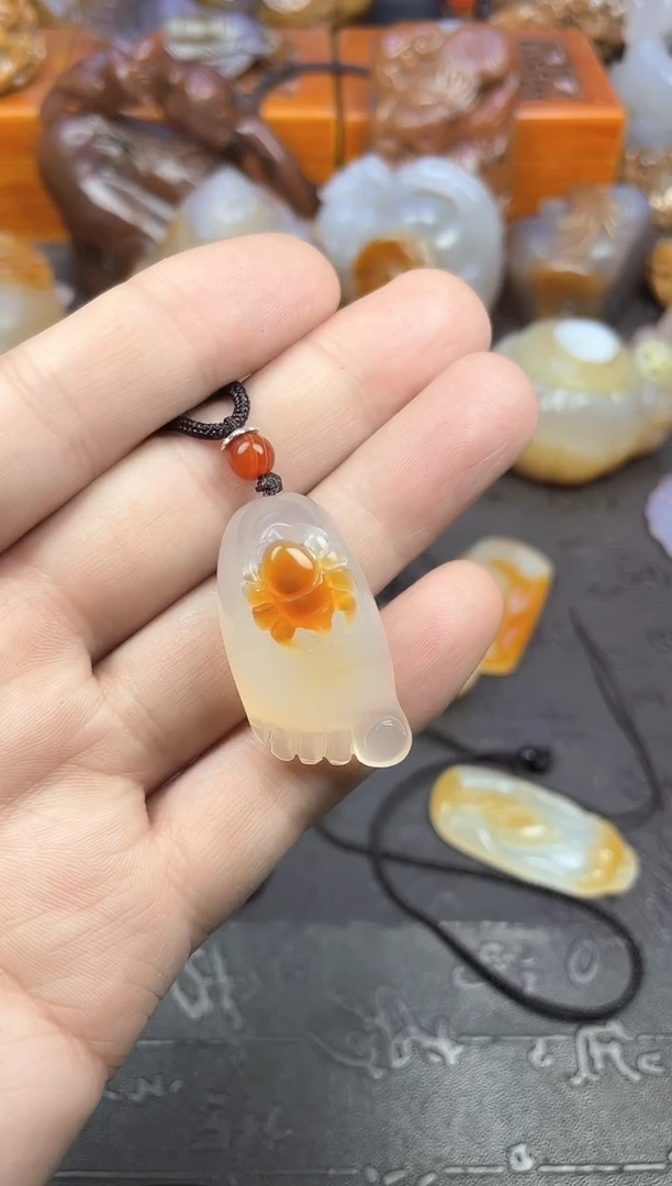 【闪购商品】玛瑙/玉髓吊坠未镶嵌1