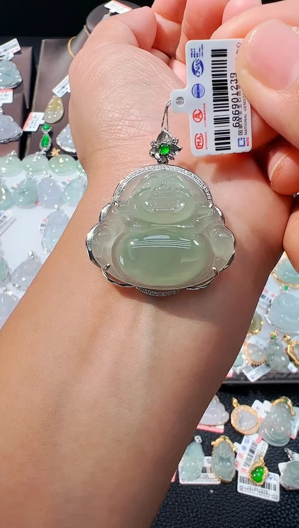 吊坠(不含链)18K金镶嵌翡翠佛公吊坠1239