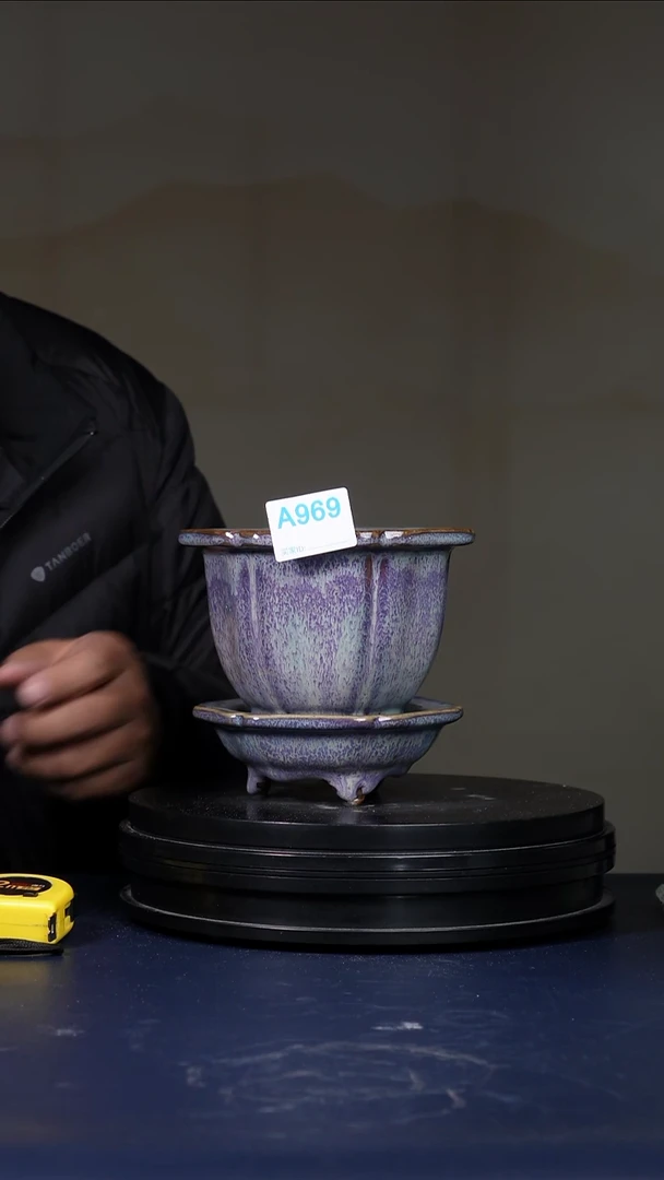 其他瓷A969号宋钧葵口盆  口径15高13.5