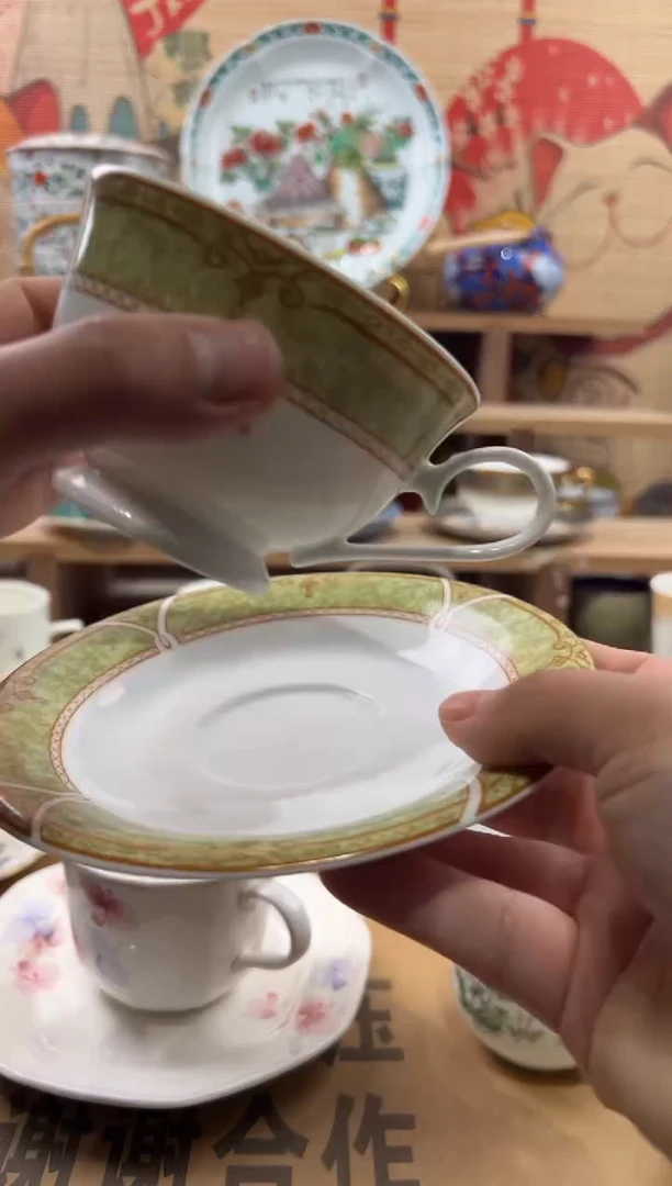 瓷片雨*子瓷片------B776