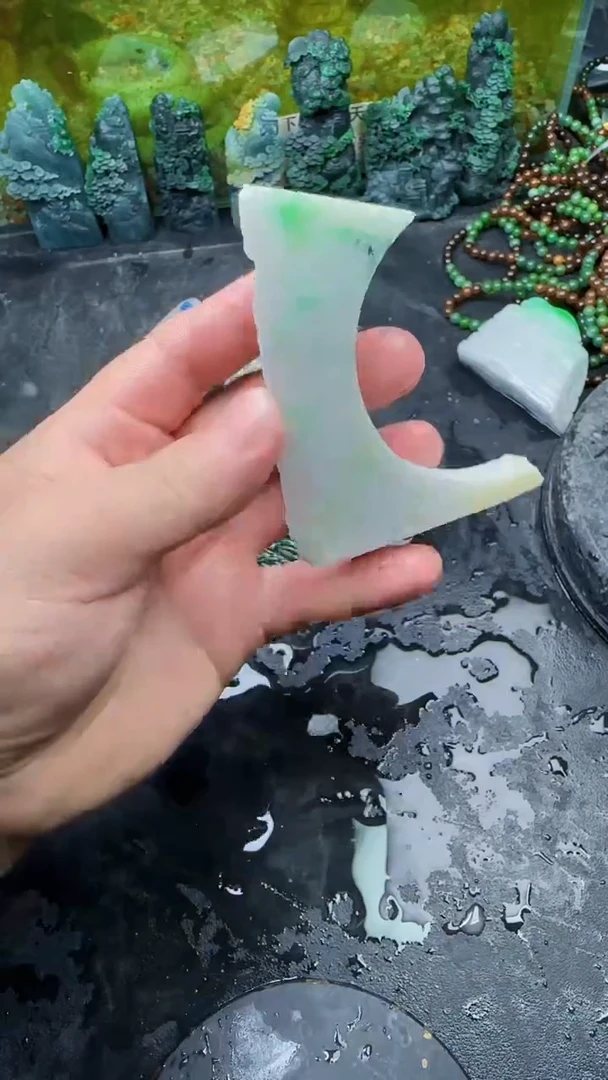 【闪购商品】翡翠颈饰未镶嵌076天然翡翠