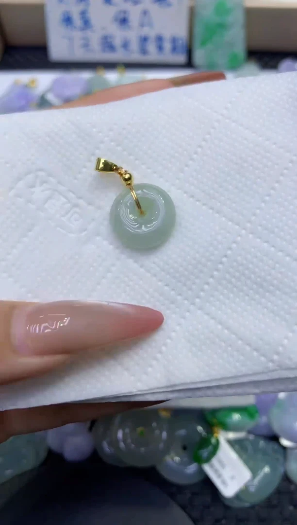 颈饰未镶嵌翡翠天然缅甸A货翡翠