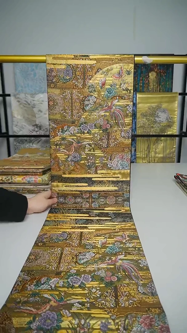 织绣织锦31凤凰花卉宝箱