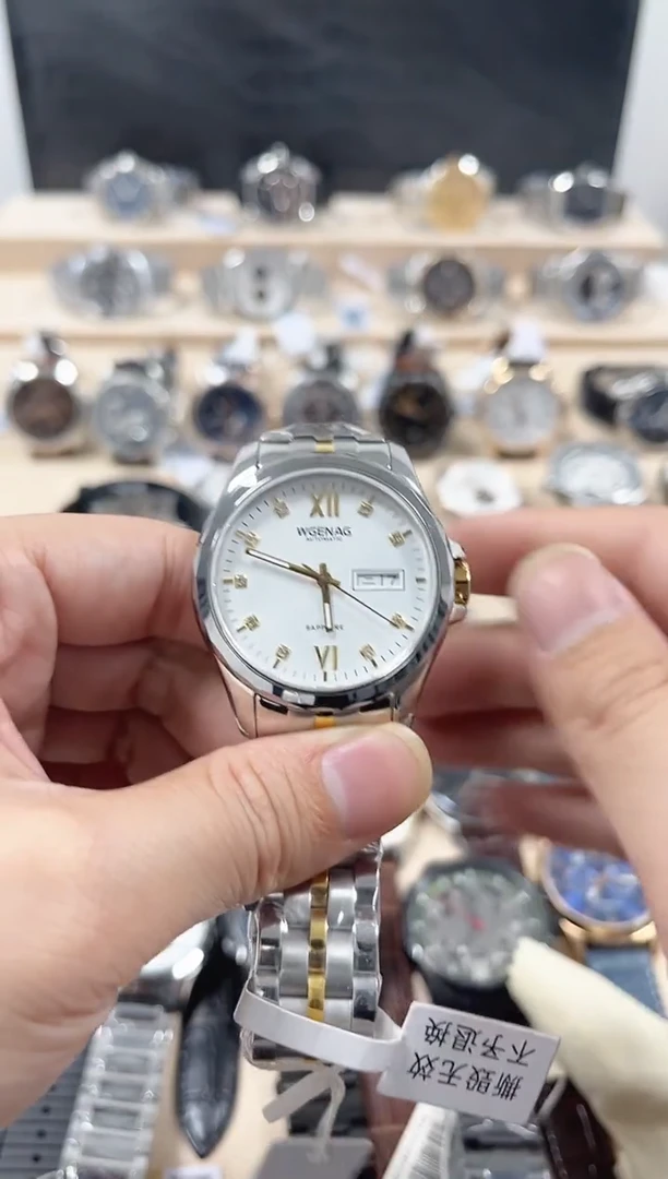金属孤品闪购手表一只