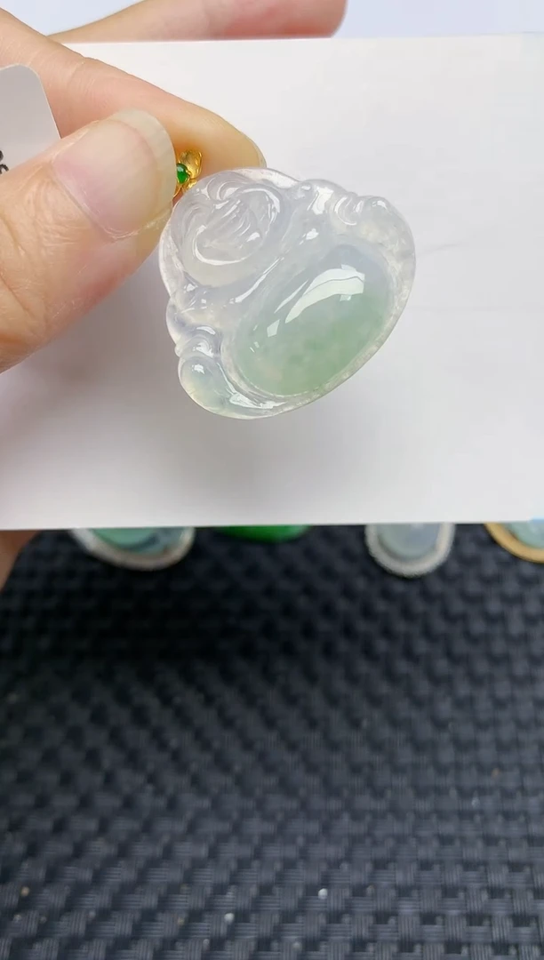 翡翠18K金镶嵌颈饰天然A货翡翠