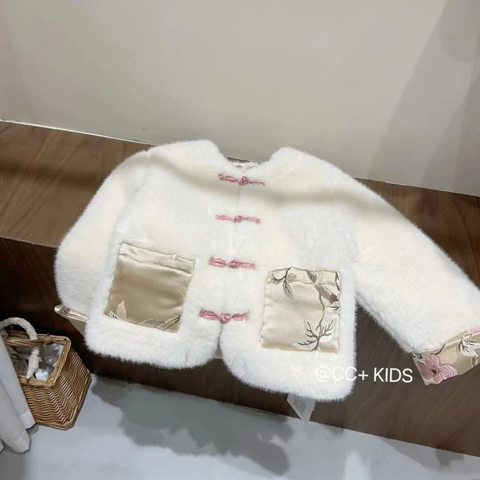 OR 2024秋冬新款古风盘扣毛毛外套 YD3768