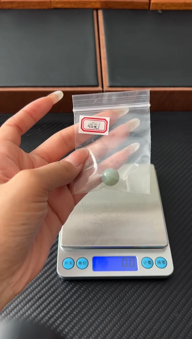 吊坠(赠链)未镶嵌和田玉春***夜且末微色差近矿卡14单珠