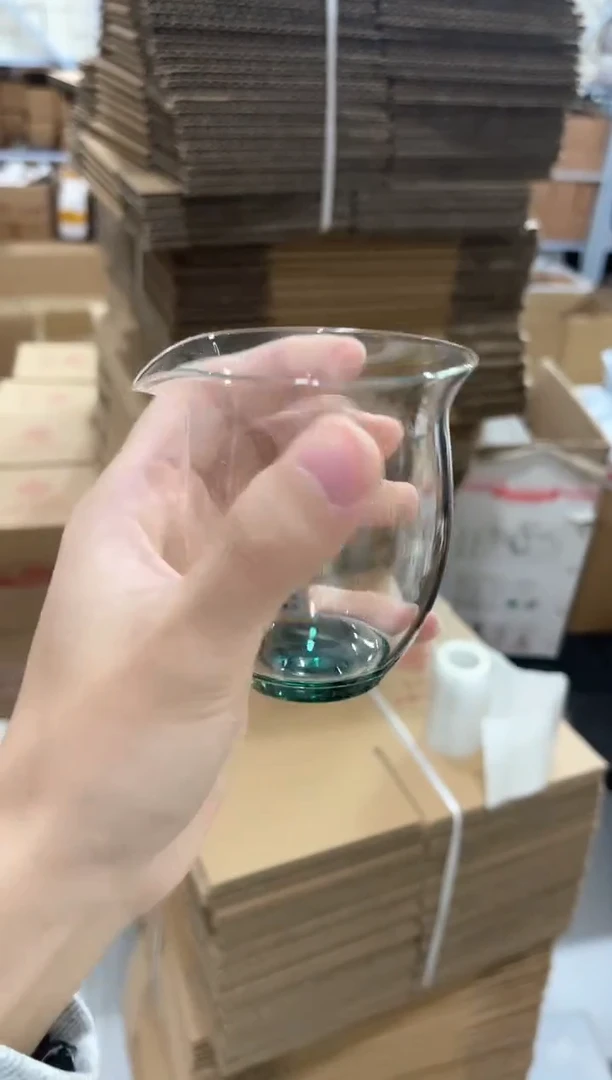 【闪购商品】温悦墨绿色。。。。