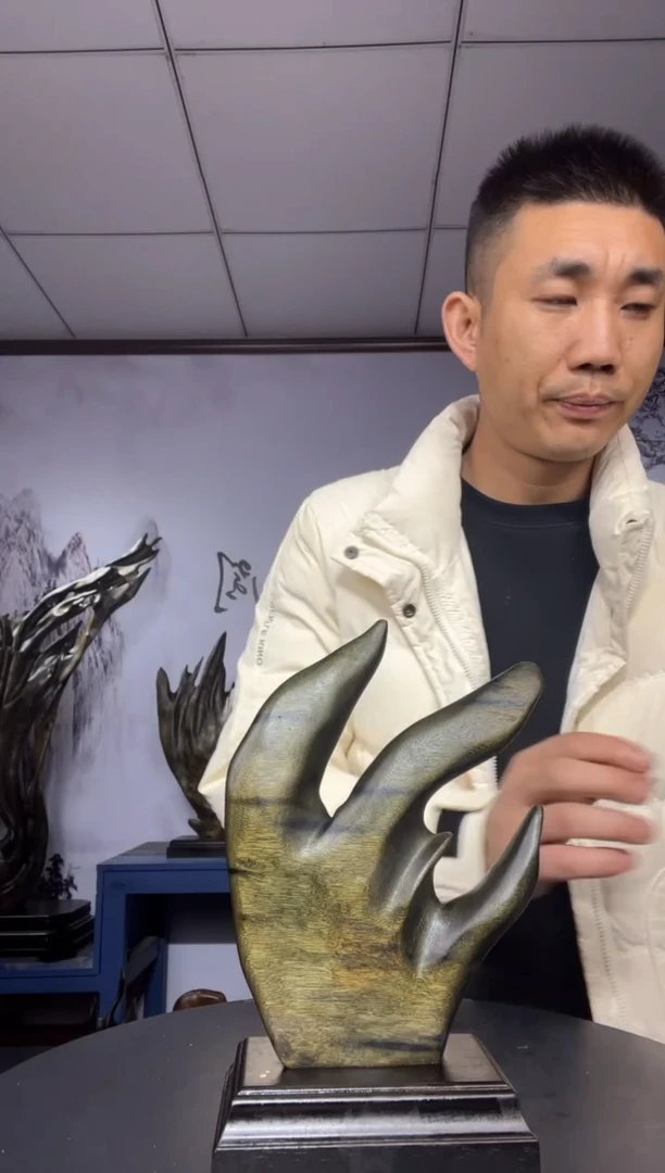 金丝楠木雕款风****人金丝楠木工艺品摆件