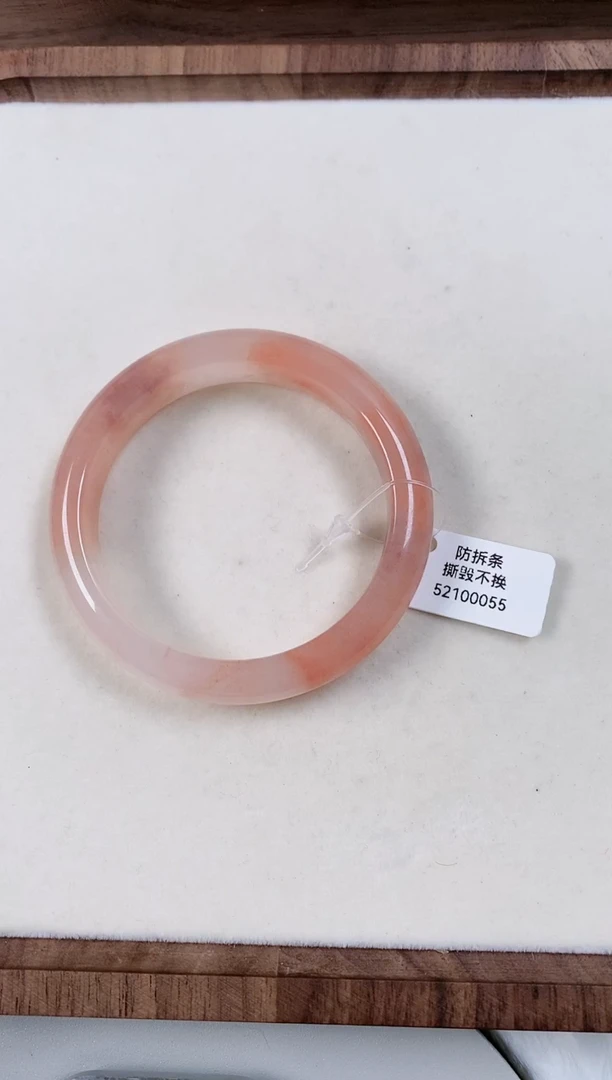 【闪购商品】石英质玉手镯未镶嵌28