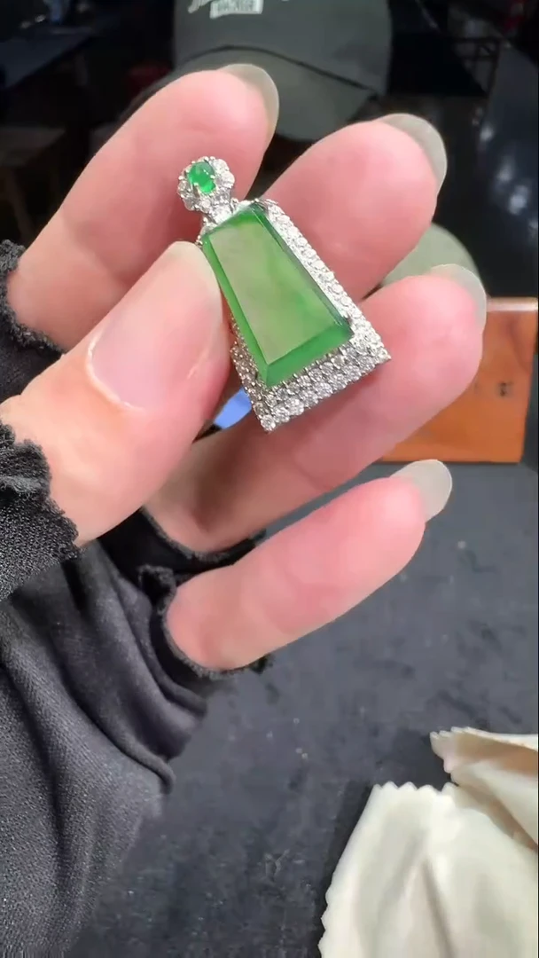 未镶嵌定制翡翠0836498805多样性发货