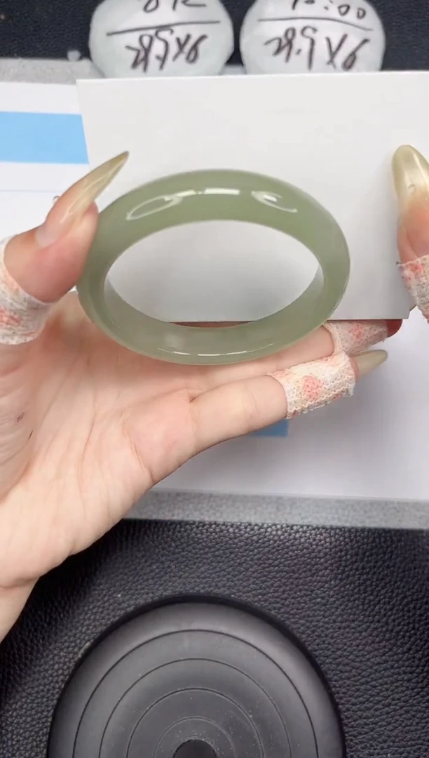 石英质玉手镯未镶嵌216-55.8