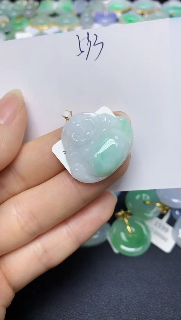 翡翠18K金镶嵌颈饰 天然翡翠A货