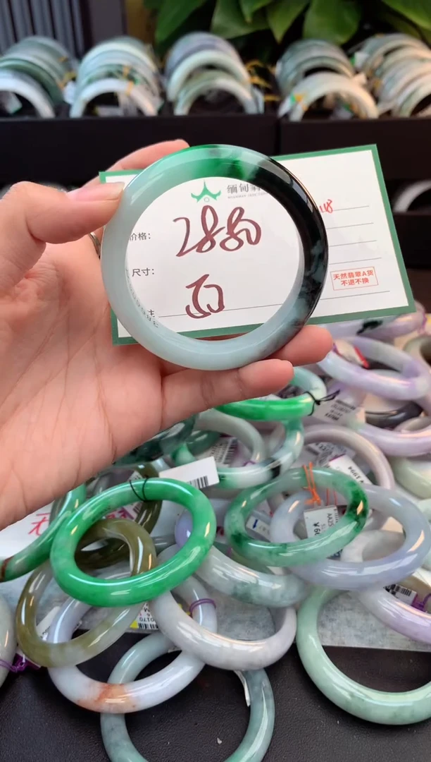 未镶嵌定制翡翠恋*阁毛货需精细抛光+多样性拍1发1