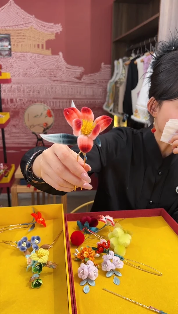 【闪购商品】刺绣非遗绒花（发饰）