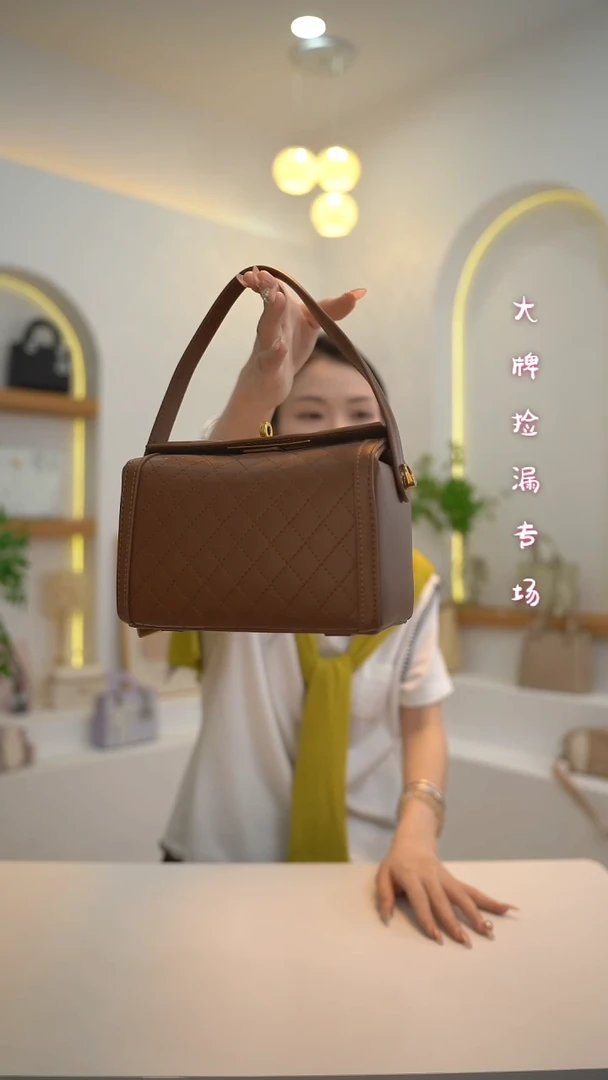 羊皮（革）7.31单肩斜挎包包