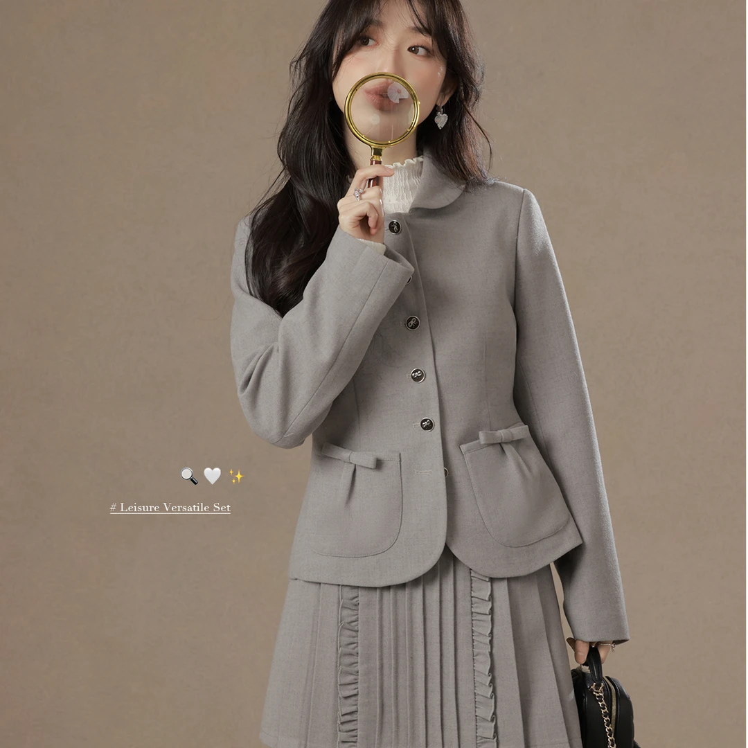 花栗鼠小姐 奥兰多女士单拍 乖甜精致小西服/压褶花边短裙