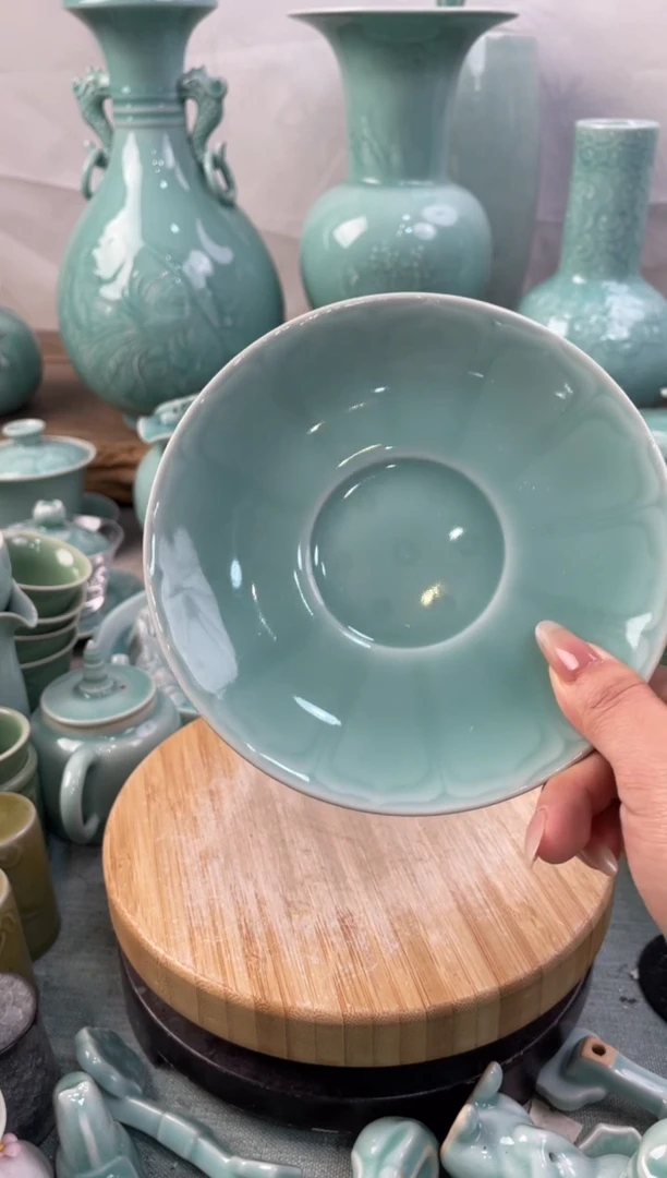 【闪购商品】特价福利 微瑕 慧仙青瓷