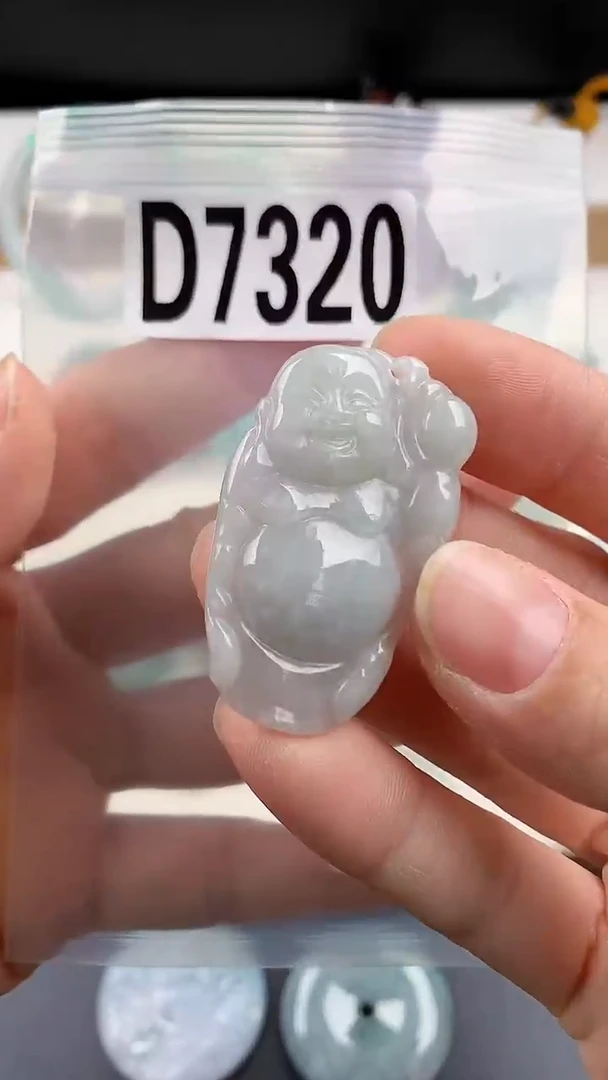 颈饰未镶嵌翡翠天然翡翠吊坠挂件