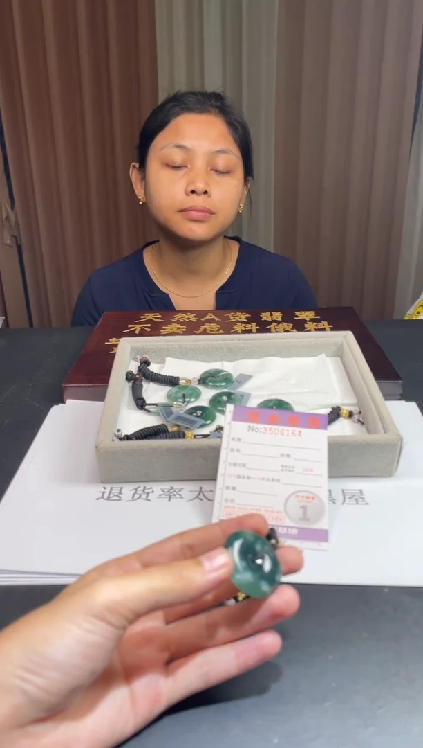 未镶嵌定制翡翠未抛光毛货多样性发其一拍一发一6164